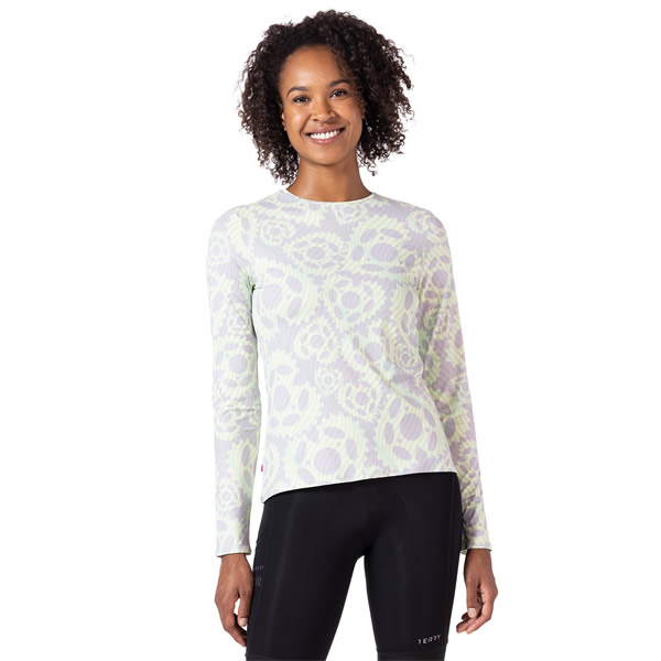 ビースティルグリーン